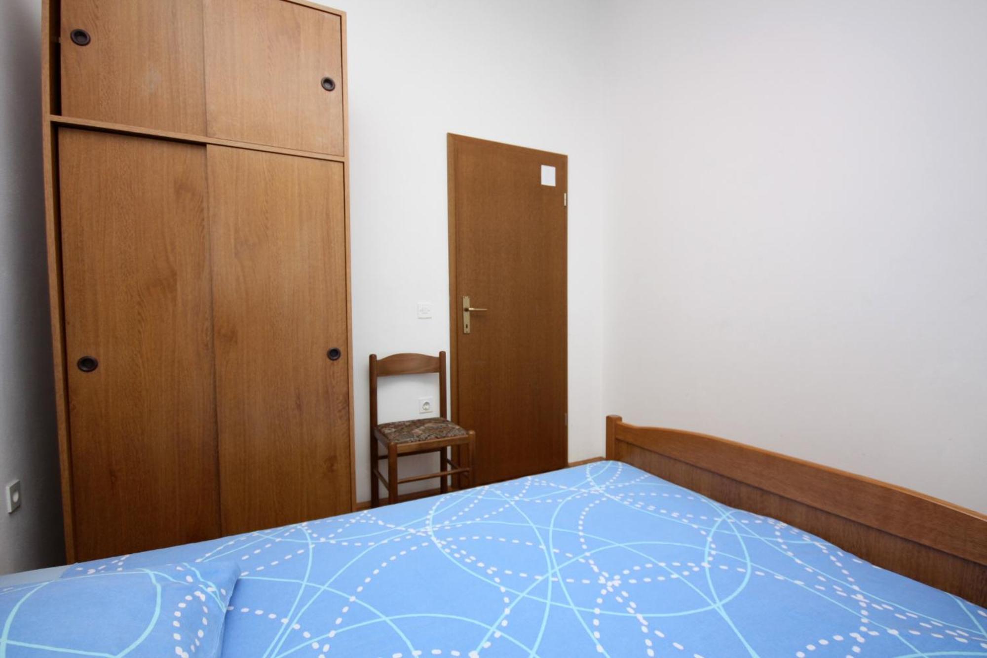 Apartments With A Parking Space Kastel Stafilic, Kastela - 5219 Bilik gambar